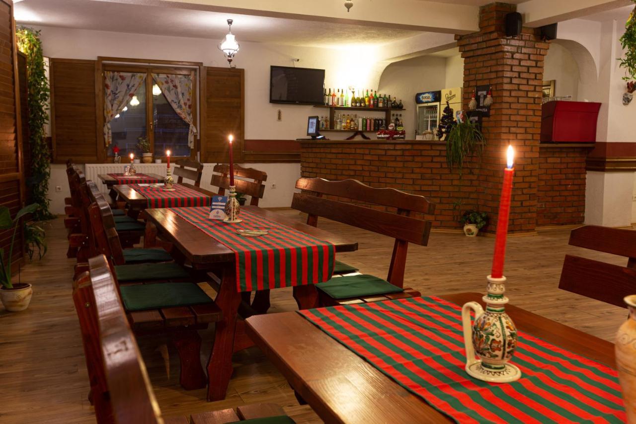 Pensiunea Si Restaurant Erdo Odorheiu Secuiesc Exteriör bild
