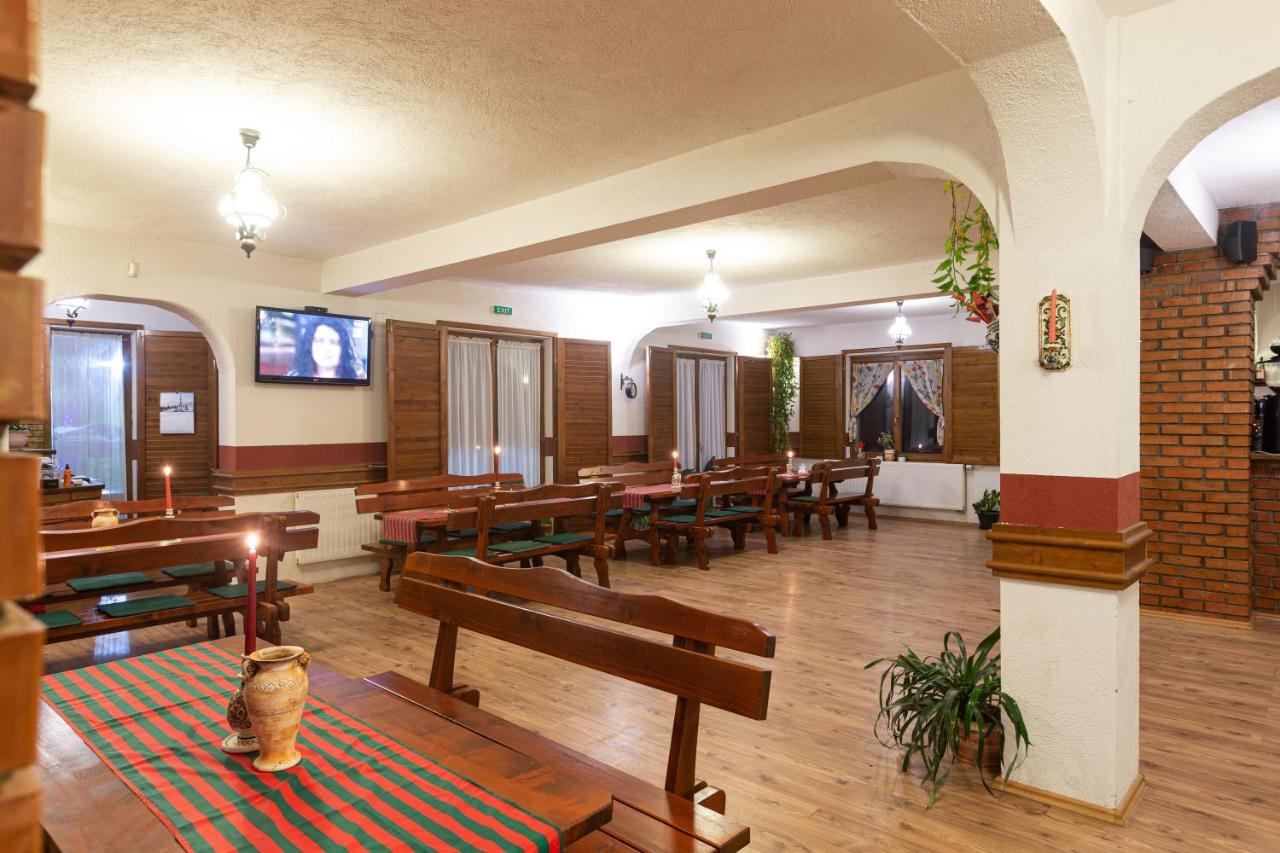 Pensiunea Si Restaurant Erdo Odorheiu Secuiesc Exteriör bild